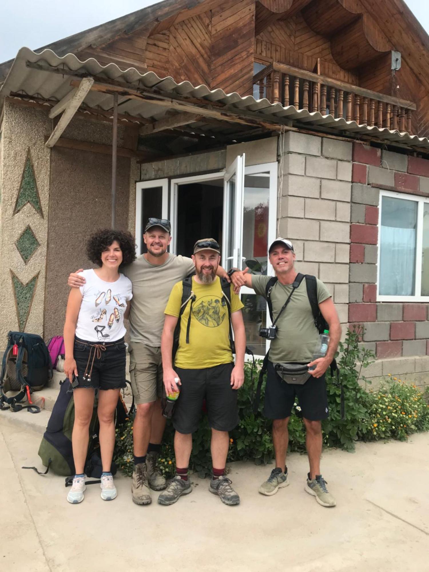 Guesthouse Bermet Tong Екстер'єр фото