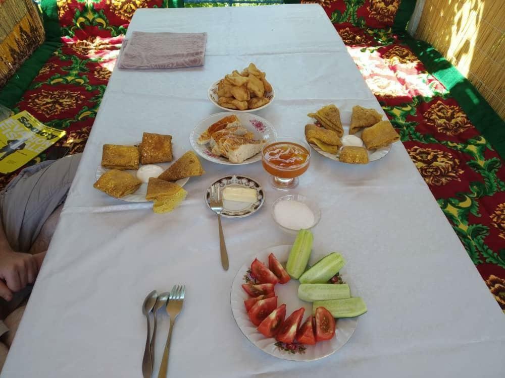 Guesthouse Bermet Tong Екстер'єр фото